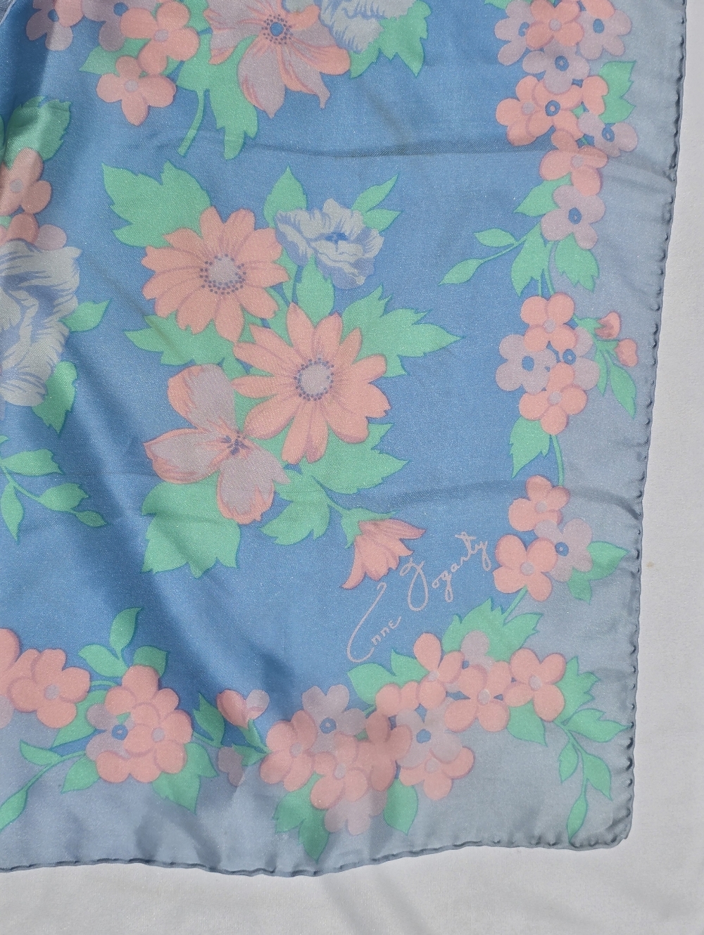 Anne Fogarty Pink Daisy Florals Silk Scarf Made in Japan 27" Rolled Hem